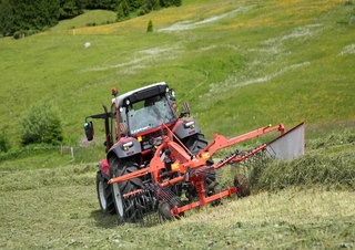 Rastrillos rotativos Kuhn GA 4401