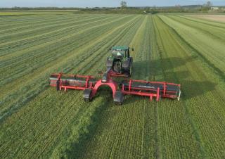 Rastrillos rotativos Kuhn Merge Maxx 1092 ISO