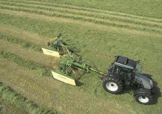Rastrillos rotativos Krone Swadro 710/26 T