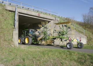 Rastrillos rotativos Krone Swadro TS 740 Twin