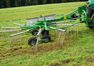 Rastrillos rotativos Pronar ZKP 420