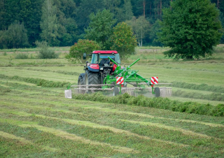 Rastrillos rotativos Pronar ZKP 801