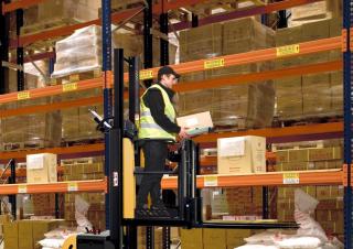 Recolectores de pedidos Caterpillar NOL10P 