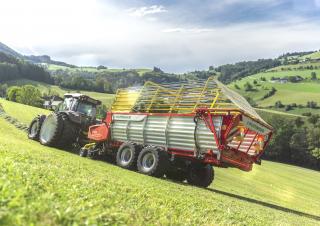 Remolques de ensilado Pöttinger Boss 3240 Master