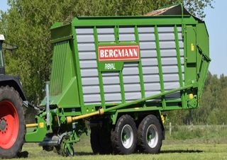 Remolques de ensilado L. Bergmann Royal 280 S