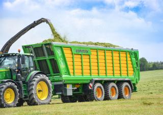 Remolques de ensilado Joskin SILO-SPACE 2 540T