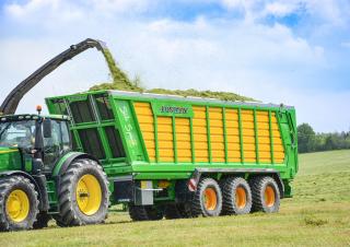 Remolques de ensilado Joskin SILO-SPACE 2 590T