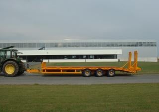 Transport technology Remolques de plataforma baja Rolland Low loader 320