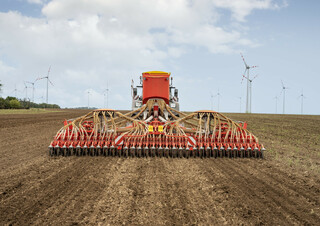 Sementadoras Pöttinger Terrasem V 8000 D