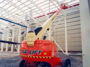 Plataformas elevadoras articuladas Plataformas articuladas de ruedas JLG 600AJ