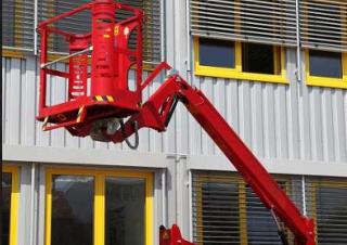 Plataformas elevadoras articuladas Plataformas articuladas de ruedas PB Dino 112D II