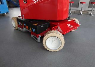 Plataformas elevadoras articuladas Plataformas articuladas de ruedas PB Dino 112D II