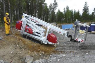 Plataformas elevadoras articuladas Plataformas articuladas de orugas Dino Lift Dino 185 XTC