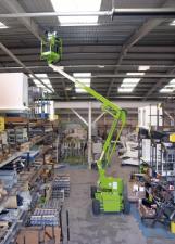 Plataformas elevadoras articuladas Plataformas articuladas de ruedas Niftylift HR 12