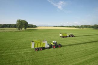 Tractores - tracción 4 ruedas Claas Arion 630 C