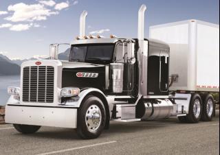 Camiones Tractoras Peterbilt 389 44” Low Roof Cummins ISX15