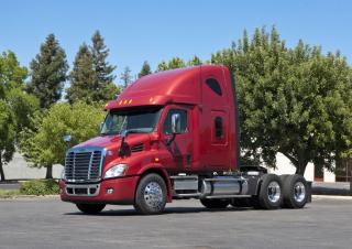 Camiones Tractoras Freightliner Cascadia 113 Day Cab Detroit DD13