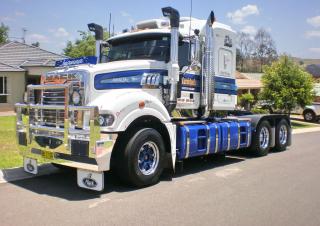 Camiones Tractoras Mack Super-Liner FUSION CAB ECE29 ISX 525 6x4