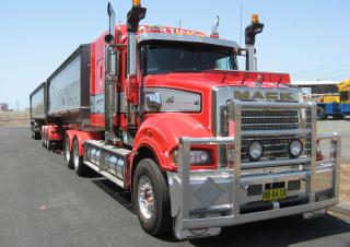 Camiones Tractoras Mack Super-Liner FUSION CAB ECE29 ISX 525 6x4