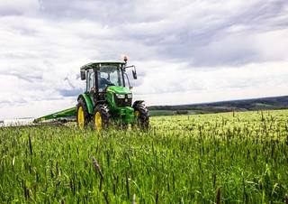 Tractores - tracción 4 ruedas John Deere 5058E