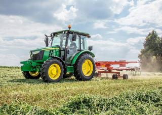 Tractores - tracción 4 ruedas John Deere 5075E
