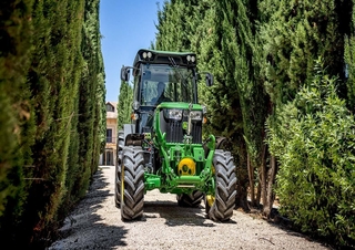 Tractores - tracción 4 ruedas John Deere 5105GF