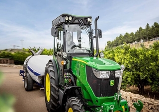 Tractores - tracción 4 ruedas John Deere 5115GN