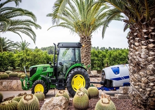 Tractores - tracción 4 ruedas John Deere 5115GN