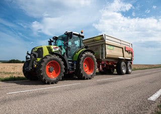 Tractores - tracción 4 ruedas Claas Arion 440