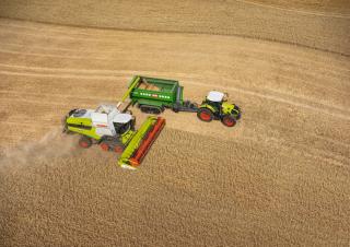 Tractores - tracción 4 ruedas Claas Axion 800 