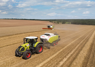 Tractores - tracción 4 ruedas Claas Axion 830