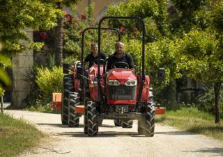 Tractores - tracción 4 ruedas Massey Ferguson MF 1755 E MP 