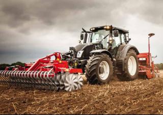 Tractores - tracción 4 ruedas Valtra N 143