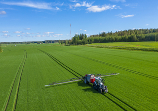 Tractores - tracción 4 ruedas Valtra T174EV SmartTouch
