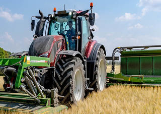 Tractores - tracción 4 ruedas Valtra T174EV SmartTouch