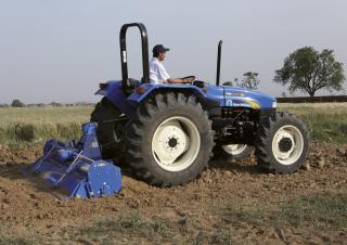 Tractores - tracción 4 ruedas New Holland TT75