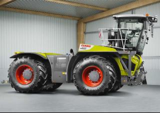 Tractores - tracción 4 ruedas Claas Xerion 4200 Saddle Trac 