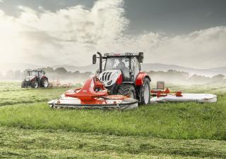 Tractores - tracción 4 ruedas Steyr 6145 Profi Classic Basis
