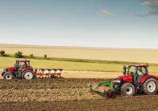 Tractores - tracción 4 ruedas Case IH Luxxum 120 Basis