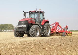 Tractores - tracción 4 ruedas Case IH Magnum 380 CVX Basis