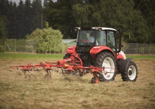 Tractores - tracción 2 ruedas Steyr 4055 Kompakt S Basis