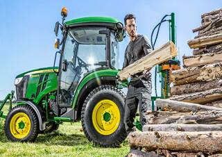 Vehículos Tractores de uso municipal John Deere 3046 R