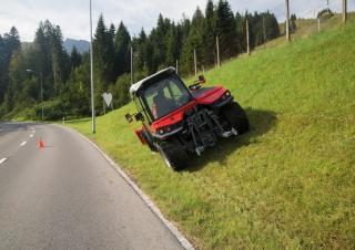 Vehículos Tractores de uso municipal Aebi TT 281+