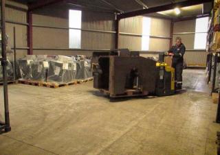 Transpaleta elec. de conductor acompañante Combi-Lift Combi PPT 5000