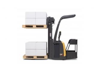 Transpaleta manual Transpaletas con plataforma elevadora Caterpillar NPV20PD