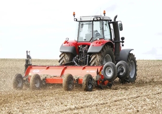 Trituradoras Kuhn BC 4000