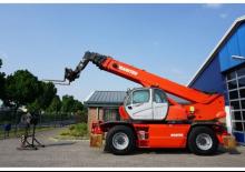 Manipuladoras telescópicas con vehículo superpuesto Manitou MRT 3050