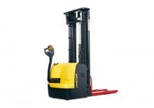 Apiladores de pie Hyster S1.5UT
