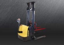 Apiladores de pie Hyster SL30UT