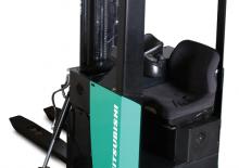 Apiladores de palets con asiento Mitsubishi SBS15Ni